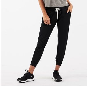 Vuori Performance Joggers Black